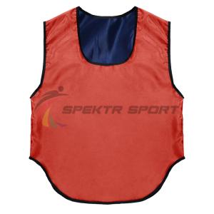 Купить Манишка футбольная двусторонняя Spektr Sport красно-синяя р. 36-40 в Нижнем Новгороде 